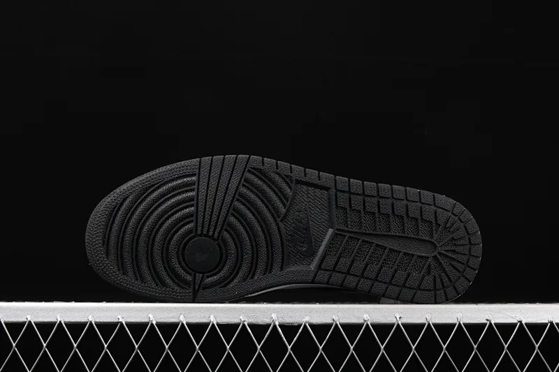 All categories Air Jordan Jordan series basketball shoes Air Jordan 1 High X version Air Jordan 1 WMNS "Satin Snake" AJ1 Joe 1 snake pattern Chicago CD0461-601